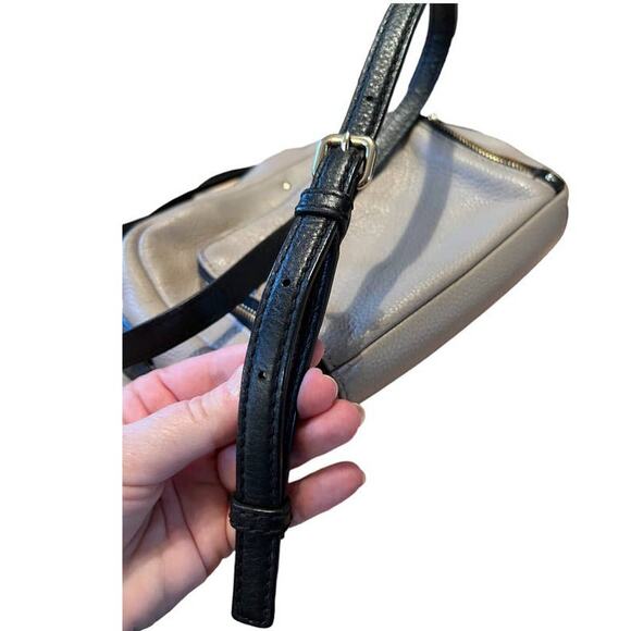 Kate Spade Leather Crossbody Small Compact Grey Greige Black FLAWS Upcycle Art - Picture 15 of 16